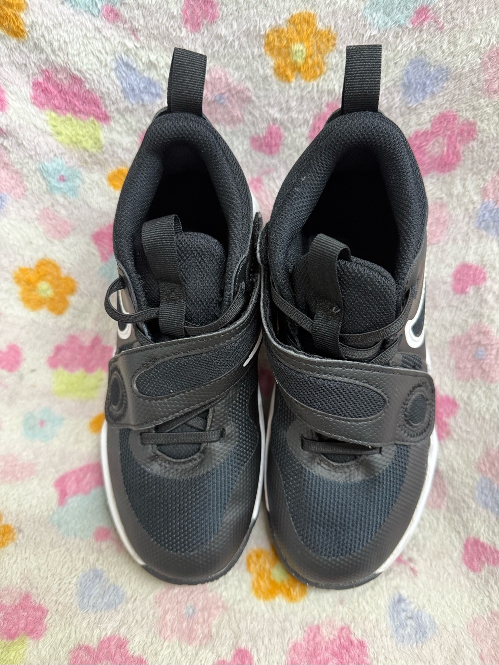 Nike Team Hustle D11 Kids Black and White Hook-and-Loop Sneakers